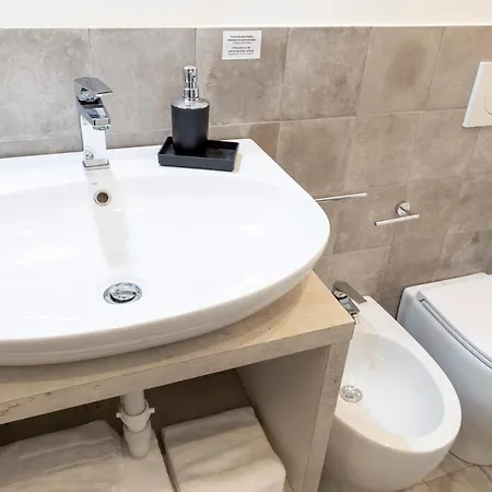 Pregiata Con Bagno Privato - Blu Di Persia Apartment *